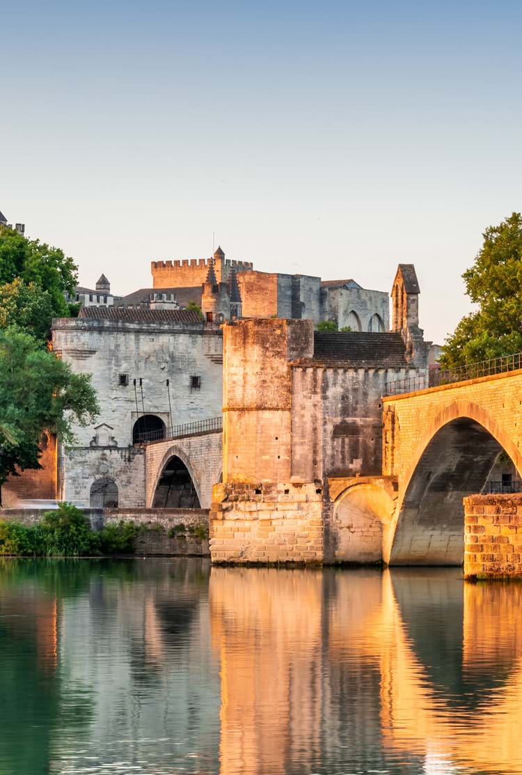 Couché de soleil ville d’Avignon en Provence
