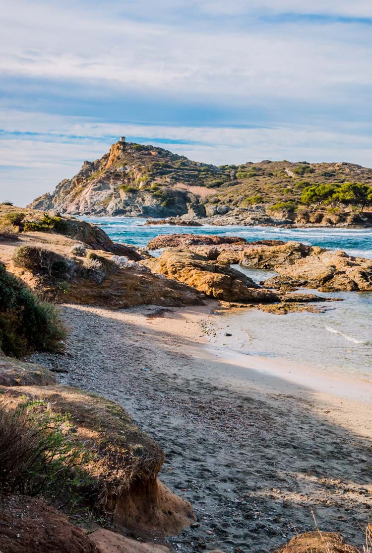 Paysage au bord de la mer Méditerrannée dans le Var