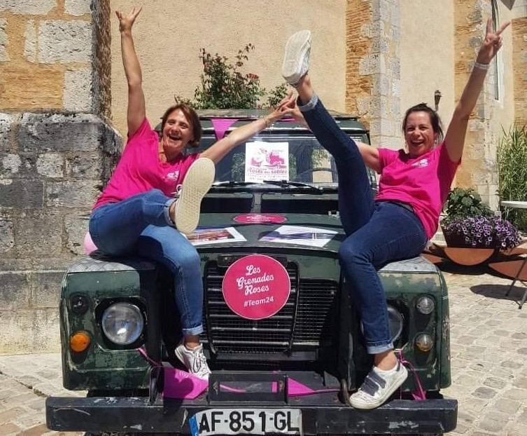 Photo véhicule team 24 Les Grenades Roses Trophée Roses des Sables